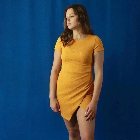 NEW H&M Mustard Yellow Dress - 8 - Picture 2 of 10